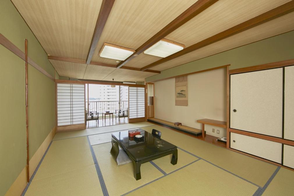 Shirahama Onsen Kisyu Hanto Экстерьер фото